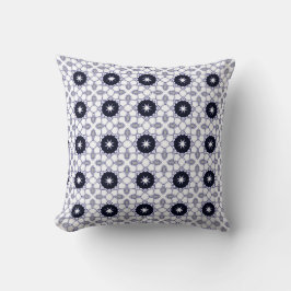 decorative pillow featuring a geometric pattern kussen