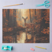 Decoupage van hertenherten in de herfst tissuepapier (Craft)