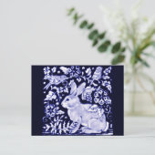 Dedham Blue Rabbit, Classic Blue & White Design Briefkaart (Staand voorkant)