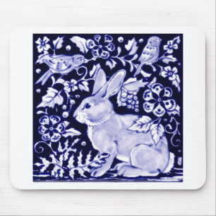 Dedham Blue Rabbit, Classic Blue & White Design Muismat