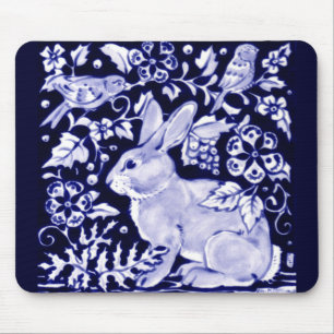 Dedham Blue Rabbit, Classic Blue & White Design Muismat