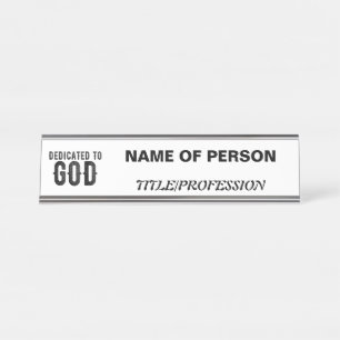 DEDICATED TO GOD COOL BLACK TEKST BUREAU NAAMBORDJE