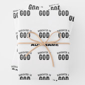 DEDICATED TO GOD COOL BLACK TEKST INPAKPAPIER VEL (In situ)