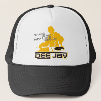 Dee Jay Trucker Pet