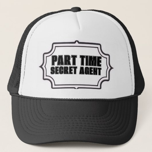 DEELTIJD GEHEIME AGENT TRUCKER PET (Voorkant)