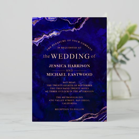 Deep Blue Paars Geode Roos Gold Agate Modern Folie Uitnodiging (Staand Voorkant)