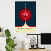 Deep Space Atomic Clock Poster, rode versie. Poster (Thuiskantoor)