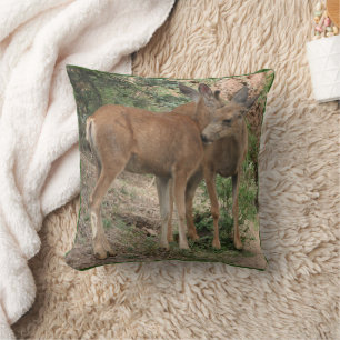 Deer Hugging Kussen