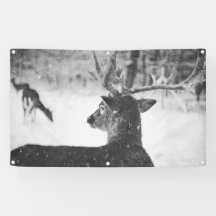 DEER IN SNEEUWBanner MET GROMMETEN