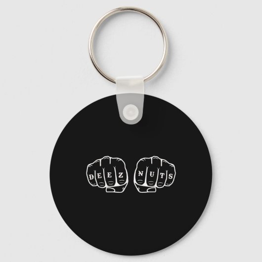 Deez Nuts Funny Knuckles Tattoo Sleutelhanger (Voorkant)