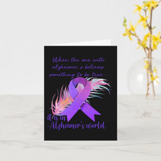 Degene met Alzheimer gelooft dat het in Alzheimer Kaart (Gele Bloem)
