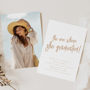 Degene waar ze afstudeerde Party Invitation Kaart