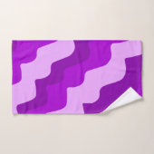 Dégradé des vagues ondulées violettes de l'océan (Serviette à main)