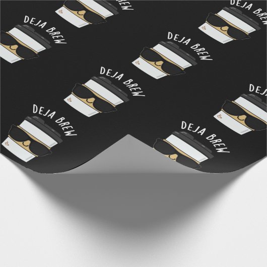 Deja Brew Funny Coffee Pun Dark BG Cadeaupapier (Hoek)