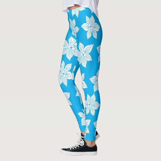 Delicate Blue Bloom Pattern Leggings (Links)