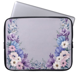 Delicate Blue, White, Pink en Paarse zomerbloei Laptop Sleeve