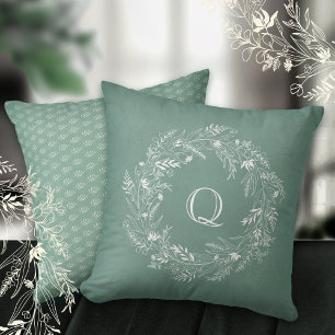 Delicate botanische groene ring letter Q Kussen