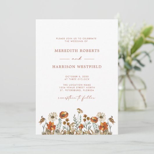 Delicate herfst Wildbloemen QR Code RSVP bruiloft Kaart (Staand voorkant)