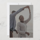 Delicate kalligrafie donkere foto-overlay bruiloft kaart (Achterkant)