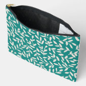 Delicate Leafy Branch Etui (Open)