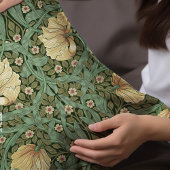 Delicate Pimpernel Green & Cream Pattern Morris Kussensloop