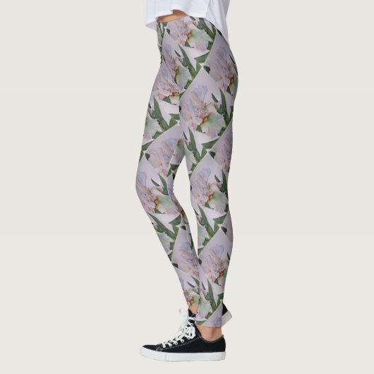 DELICATE WHITE IRIS | LEGGINGS (Links)