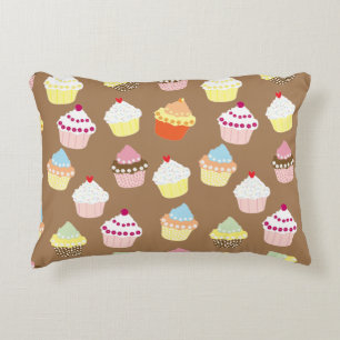 Delicious Decorated Birthday Cupcakes Accent Pillo Kussen
