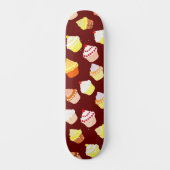 Delicious Decorated Birthday Cupcakes Skateboard (Voorkant)