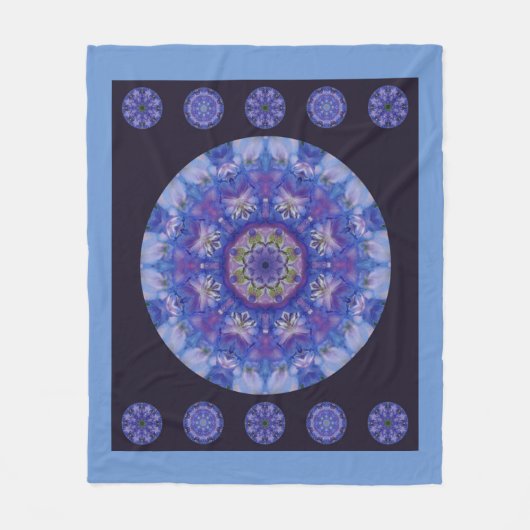 Delphinium mandala fleece deken (Voorkant)