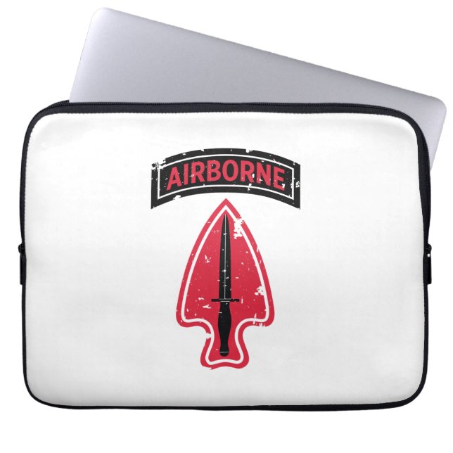 Delta Force "Special Forces" in nood Laptop Sleeve (Voorkant)