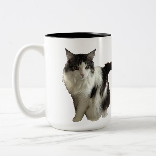 demande spéciale de tasse avec Stuart et Lynnara (Gauche)