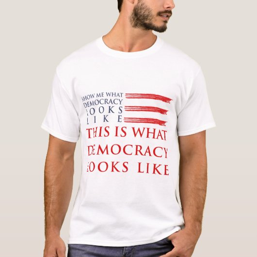 Democratie Mannen Basic T-Shirt (Voorkant)