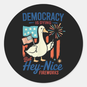 Democratie Sterft Maar Hey Leuk Vuurwerk 4 Juli Ronde Sticker