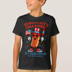 Democratisch instortende grappige hotdog 4 juli De T-shirt