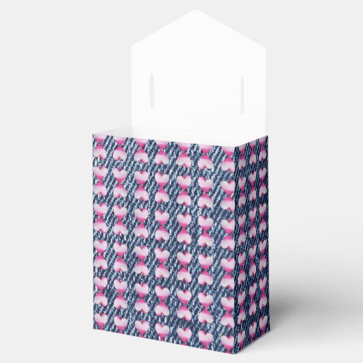 Denim and Stropdas Dyed Hearts Favor Box Bedankdoosjes (Geopend)