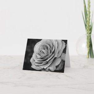 Denk aan uw kaart - zwarte en witte rozen