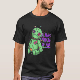 Denk altijd aan je creepy Voodoo Doll Pastel G T-shirt