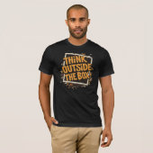 Denk Buiten De Box Motiverende T-Shirt (Voorkant volledig)