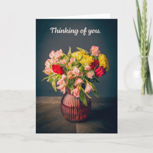 Denken aan u Mooie Vaas van Bloemen Foto Feestdagen Kaart