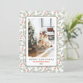 Dennen takjes en bessen Aangepaste foto Kerstmis Feestdagenkaart (Staand voorkant)
