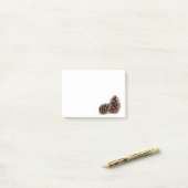 Dennenappels Post-it® Notes (Op bureau)