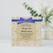 dentelle burlap et ruban bleu invitations de douch (Debout devant)