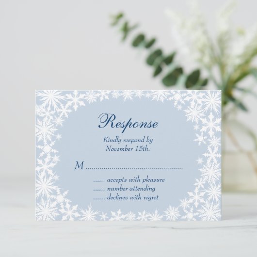 Dentelle d'hiver sur Icy Blue RSVP (Debout devant)