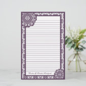 Dentelle violette arabesque, papeterie (Debout devant)