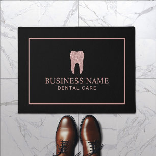 Dentist Roos Gold Tooth Moderne tandheelkundige di Deurmat