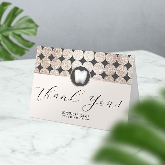 Dentiste Géométrique Gold Dental Office Merci