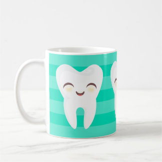 Dents mignonnes de bande dessinée - tasse de