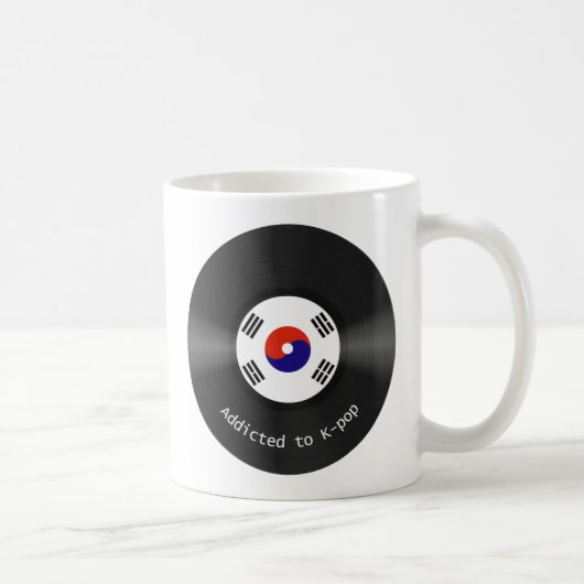 Dépendant dans la tasse de Kpop (Droite)