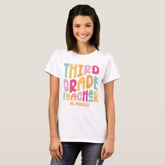 Derde klas leraar Kleurrijke Retro Custom T-shirt (Voorkant volledig)