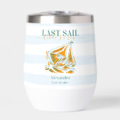 Dernière voile avant le Veil Bachelorette Party (Avant)